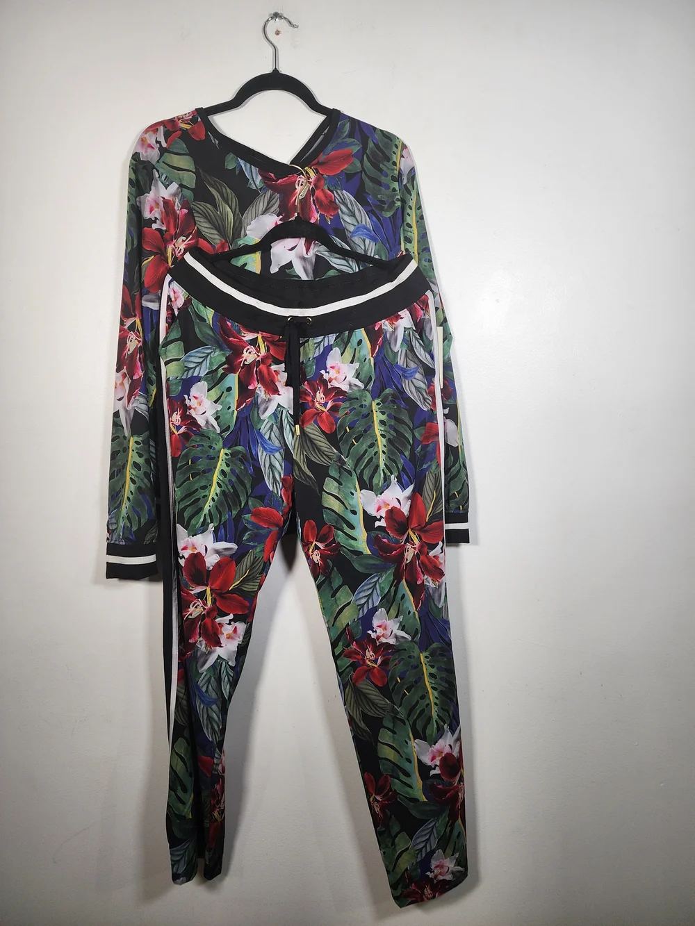 Anthropologie Track Suit NWT Tropical Floral Wide-Leg Pants With Matching Jacket
